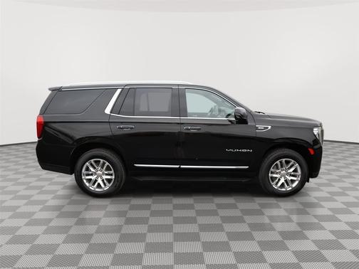 Onyx Black 2023 GMC Yukon SLT