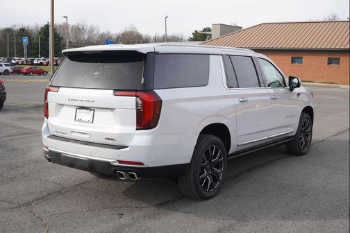 Glacier White Tricoat 2026 GMC Yukon XL Denali