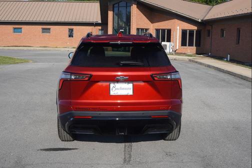 Radiant Red Tintcoat 2026 Chevrolet Equinox AWD RS