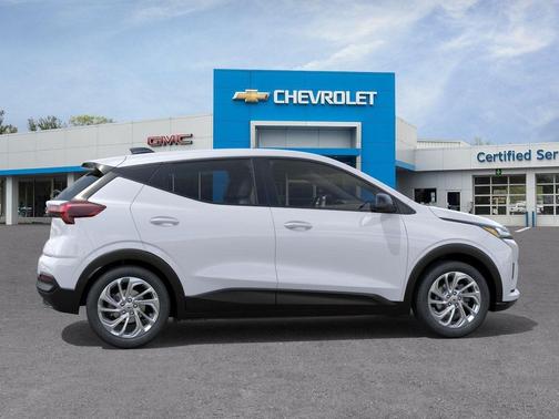 Summit White 2027 Chevrolet Bolt LT FWD