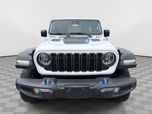 Bright White Clearcoat 2024 Jeep Wrangler 4xe Rubicon