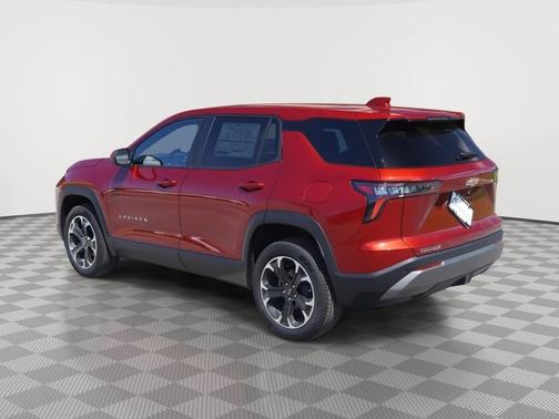 Radiant Red Tintcoat 2026 Chevrolet Equinox 1LT