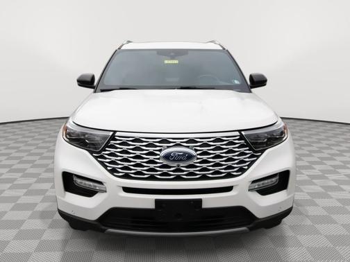Star White Metallic Tri-Coat 2021 Ford Explorer Platinum