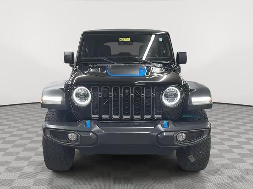 Black Clearcoat 2023 Jeep Wrangler 4xe Rubicon