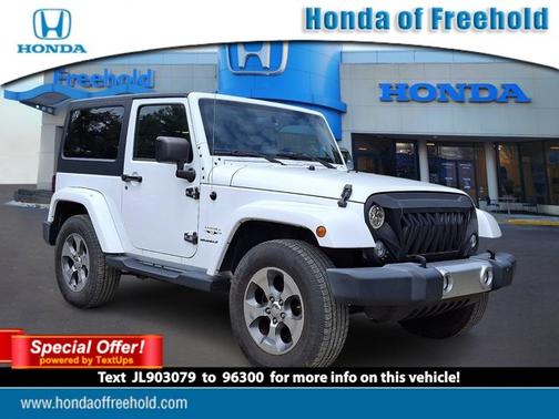 Bright White Clearcoat 2018 Jeep Wrangler JK Sahara