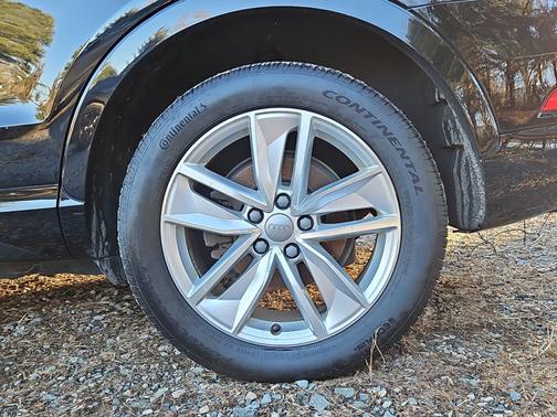 2017 Audi Q3 2.0T Premium Plus