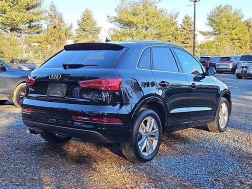 2017 Audi Q3 2.0T Premium Plus