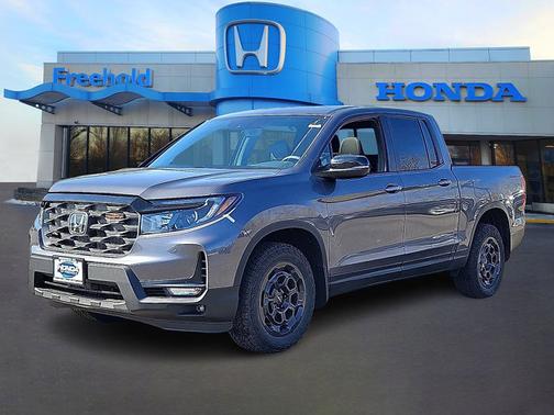 Modern Steel Metallic 2026 Honda Ridgeline TrailSport+
