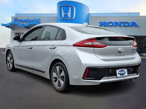 2019 Hyundai IONIQ Plug-In Hybrid 