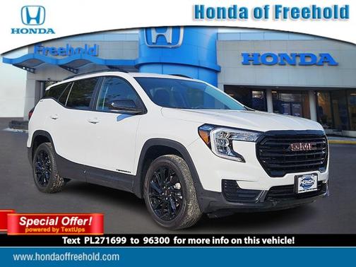 Summit White 2023 GMC Terrain SLE