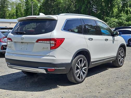 2022 Honda Pilot Elite