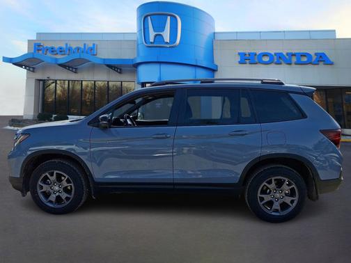 Sonic Gray Pearl   Ga 2024 Honda Passport TrailSport