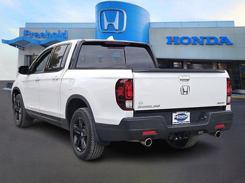 2023 Honda Ridgeline Black Edition