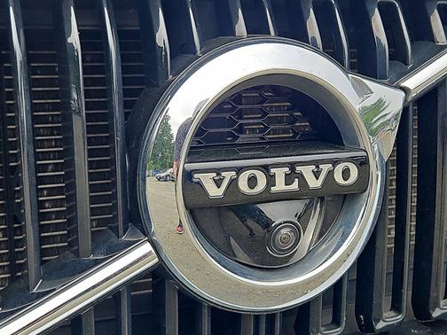 2019 Volvo XC60 T6 Momentum