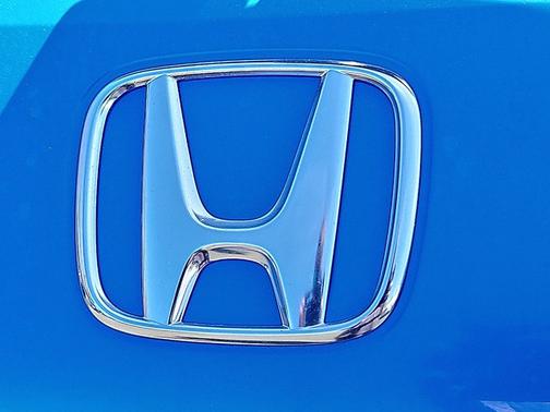 Boost Blue Pearl 2026 Honda HR-V Sport