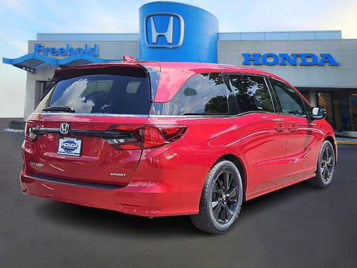 2023 Honda Odyssey Sport