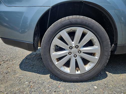 2013 Subaru Forester 2.5X Premium
