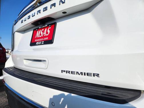 2023 Chevrolet Suburban Premier