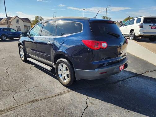2011 Chevrolet Traverse 2LT