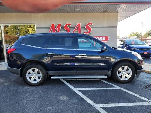 2011 Chevrolet Traverse 2LT