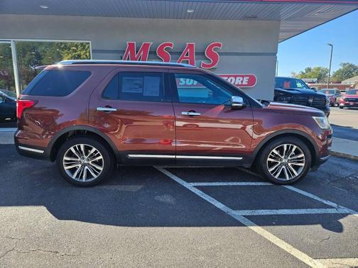 2018 Ford Explorer Platinum