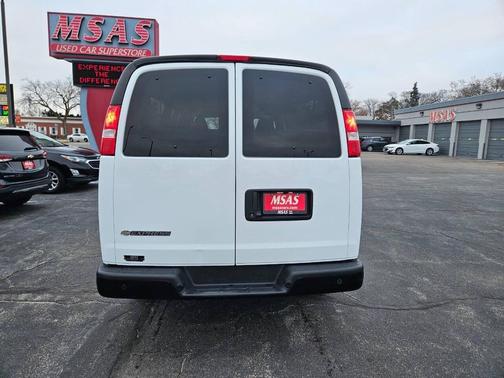 2023 Chevrolet Express 3500 RWD 3500 Extended Wheelbase LS