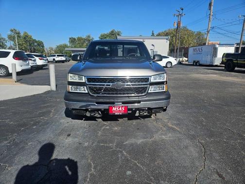2006 Chevrolet Silverado 1500 LS