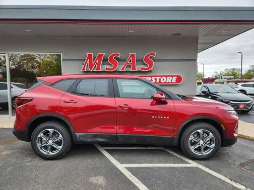 Radiant Red Tintcoat 2025 Chevrolet Blazer 2LT