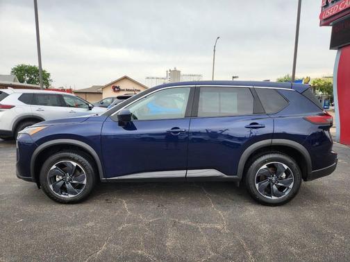 Deep Ocean Blue Pearl 2025 Nissan Rogue SV