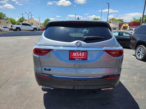 Moonstone Gray Metallic 2023 Buick Enclave Essence AWD