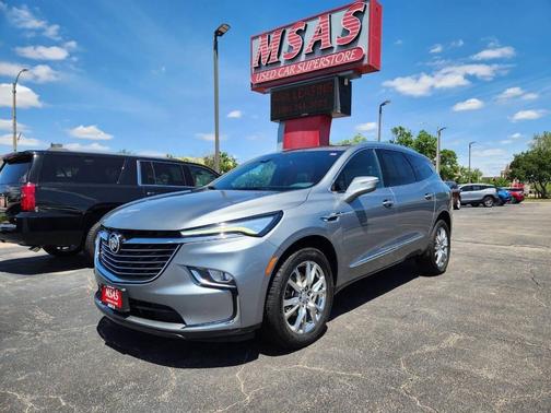 Moonstone Gray Metallic 2023 Buick Enclave Essence AWD