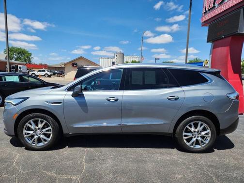 Moonstone Gray Metallic 2023 Buick Enclave Essence AWD