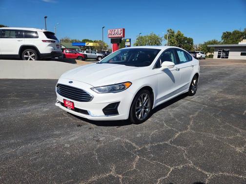 2019 Ford Fusion SEL