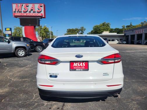 2019 Ford Fusion SEL