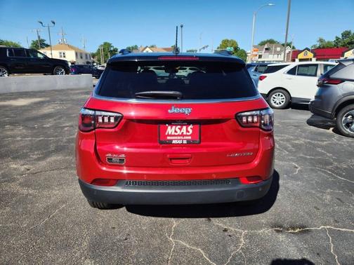 Red Hot Pearlcoat 2025 Jeep Compass Limited
