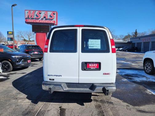 2024 GMC Savana 2500 Work Van