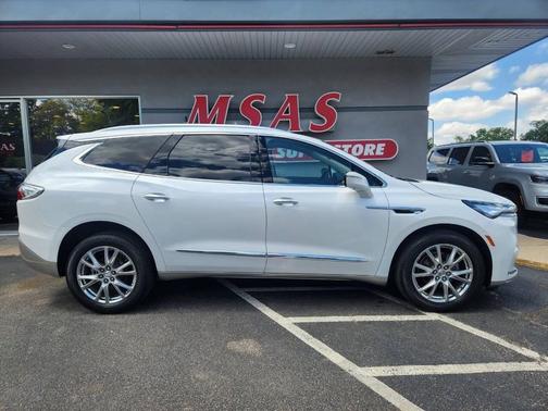 White Frost Tricoat 2023 Buick Enclave Premium AWD