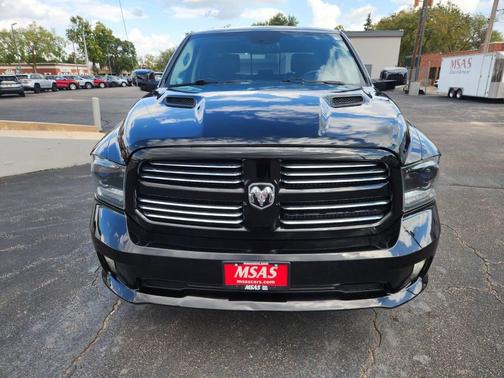 2015 RAM 1500 Sport