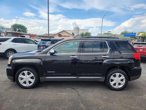 Ebony Twilight Metallic 2017 GMC Terrain SLE-2