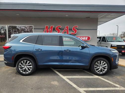 2025 Buick Enclave Preferred FWD