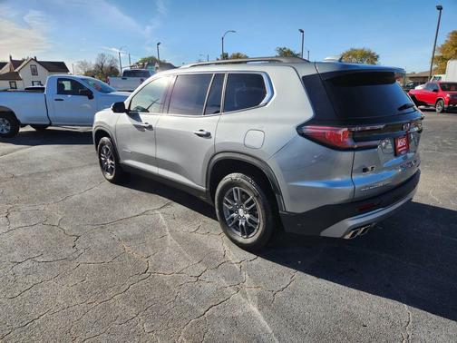 2025 GMC Acadia AWD Elevation