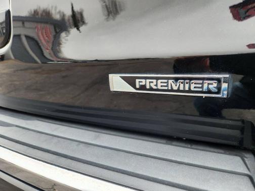 2018 Chevrolet Suburban Premier
