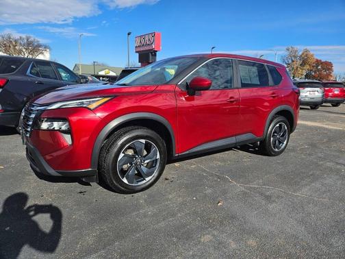 2024 Nissan Rogue SV