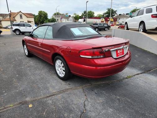 2004 Chrysler Sebring Base