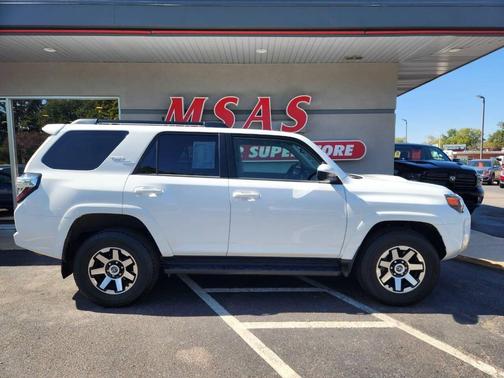 2024 Toyota 4Runner TRD Off Road