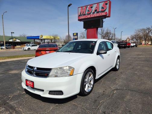 Bright White Clearcoat 2013 Dodge Avenger SE V6