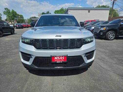 2024 Jeep Grand Cherokee Altitude