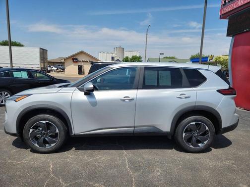Brilliant Silver Metallic 2025 Nissan Rogue SV