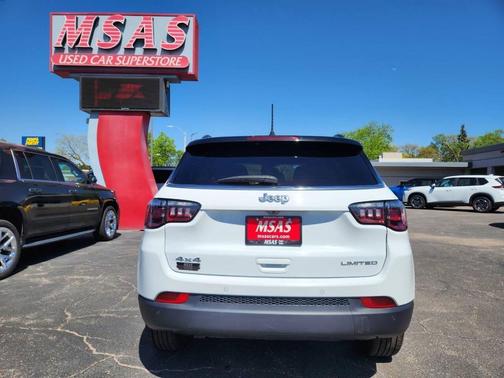 Bright White Clearcoat 2025 Jeep Compass Limited