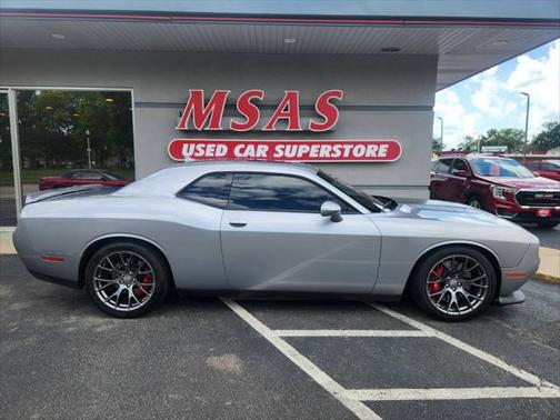 2016 Dodge Challenger SRT 392
